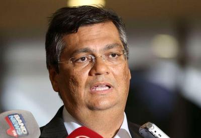 Dino coloca PF à disposição do STF para investigar ameaças a ministros Dino coloca PF à disposição do STF para investigar ameaças a ministros