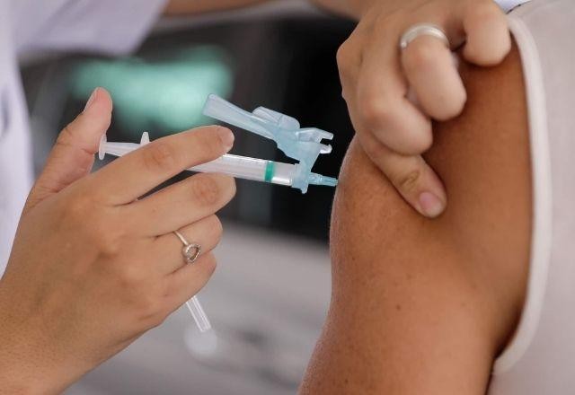 Imagem da noticia Chile estuda possibilidade de terceira dose da vacina CoronaVac