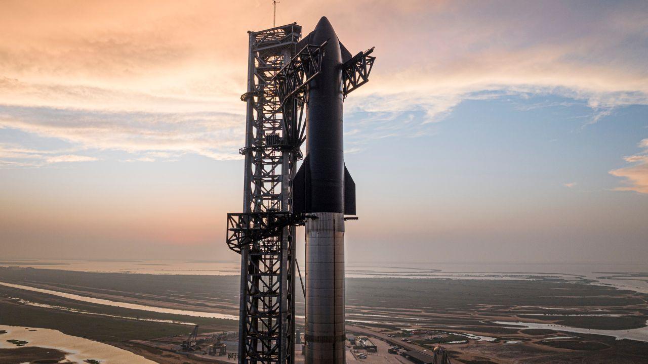 SpaceX lança 13º voo de teste da nave Starship SpaceX lança 13º voo de teste da nave Starship