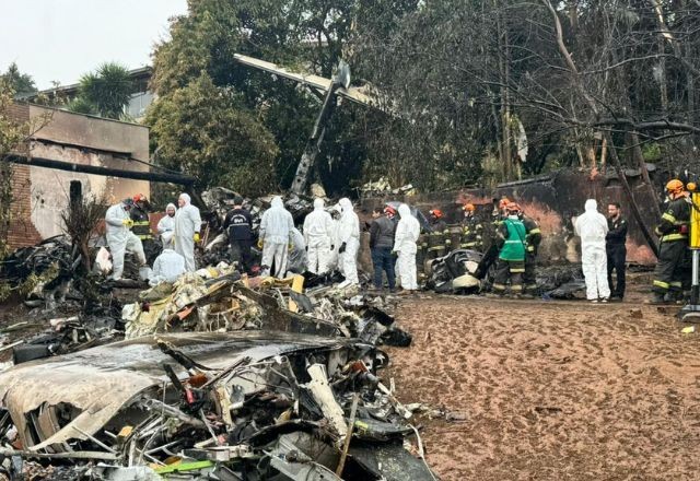 Imagem da noticia Acidente em Vinhedo: IML conclui liberação dos corpos das 62 vítimas da queda de avião