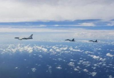 China faz exercícios militares em torno de Taiwan e provoca tensão: "prontos para batalha" China faz exercícios militares em torno de Taiwan e provoca tensão: "prontos para batalha"