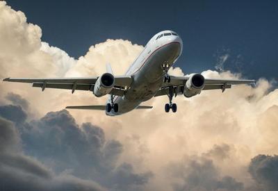 Lula sanciona lei que permite uso do fundo de aviação para desenvolver combustíveis renováveis Lula sanciona lei que permite uso do fundo de aviação para desenvolver combustíveis renováveis