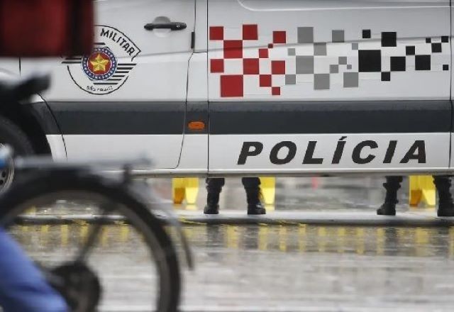 Imagem da noticia Homem reage a assalto, atropela criminoso e acaba baleado em São Paulo