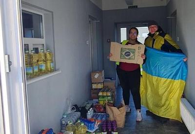 Sem previsão de cessar-fogo, voluntários levam esperança a refugiados Sem previsão de cessar-fogo, voluntários levam esperança a refugiados