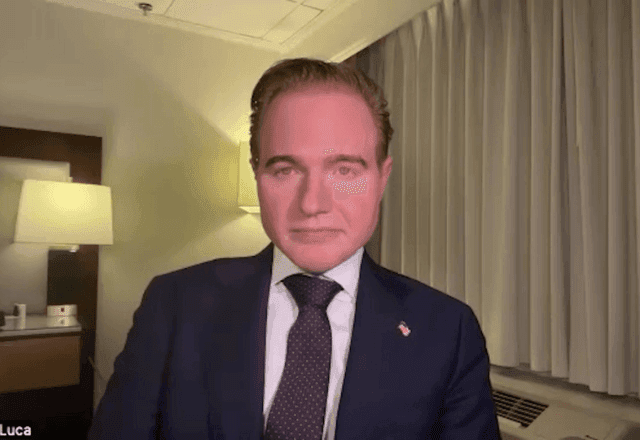 "Ordem de Moraes faz exatamente o oposto do que o governo brasileiro tenta dizer para acalmar o governo dos EUA", diz advogado da Rumble "Ordem de Moraes faz exatamente o oposto do que o governo brasileiro tenta dizer para acalmar o governo dos EUA", diz advogado da Rumble