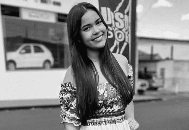 Imagem da noticia Adolescente morre em acidente de carro na saída da própria festa de formatura
