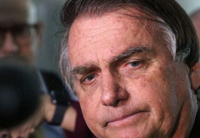 Imagem da noticia Bolsonaro é internado novamente após desconforto intestinal