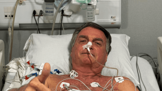 Imagem da noticia Bolsonaro será transferido para Brasília no início da noite e pode passar por cirurgia