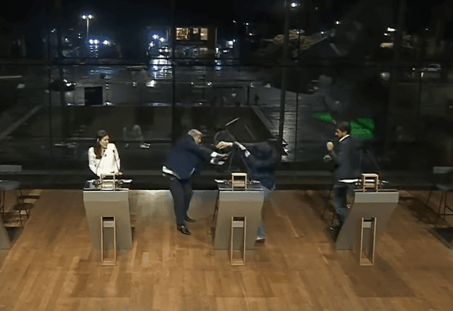 Marçal processa Datena por cadeirada e pede R$ 100 mil de indenização Marçal processa Datena por cadeirada e pede R$ 100 mil de indenização