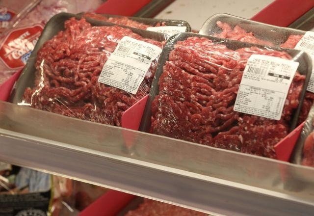 Imagem da noticia Reforma tributária: carne é incluída como produto de cesta básica isento de imposto