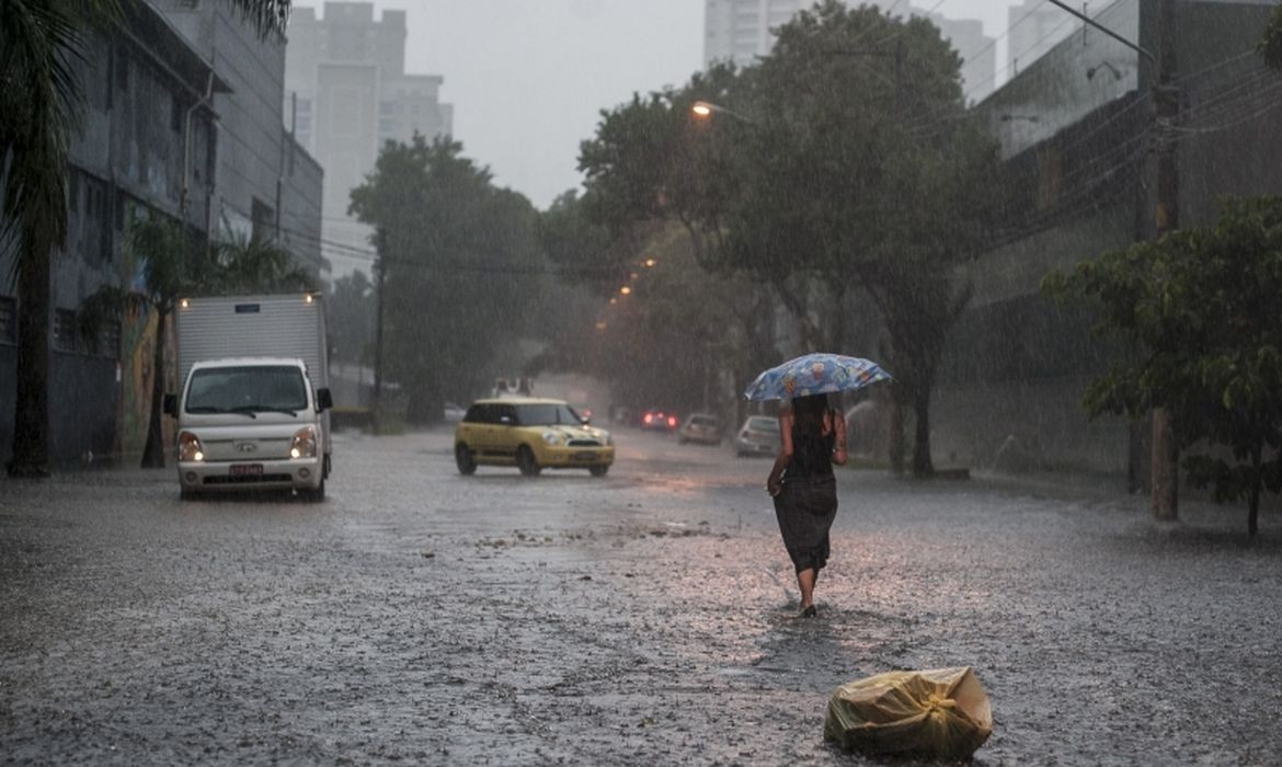 Imagem da noticia Semana terá novos temporais em diferentes partes do Brasil; veja onde há risco