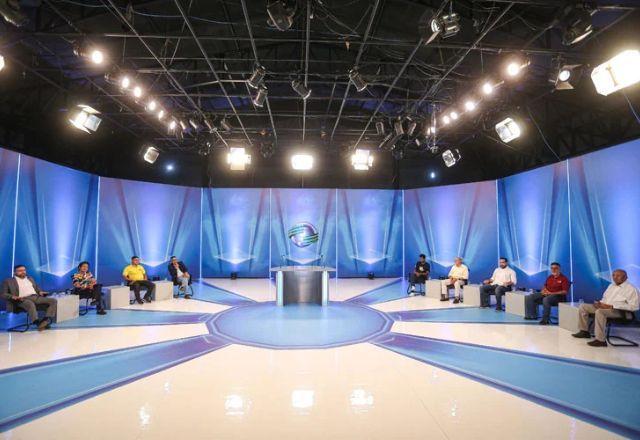Debate na TV Cidade Verde marca início da campanha eleitoral em Teresina Debate na TV Cidade Verde marca início da campanha eleitoral em Teresina