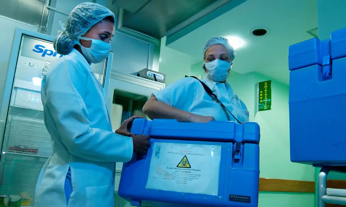 Imagem da noticia Brasil bate recorde de transplantes em 2025, mas 45% das famílias ainda negam doação