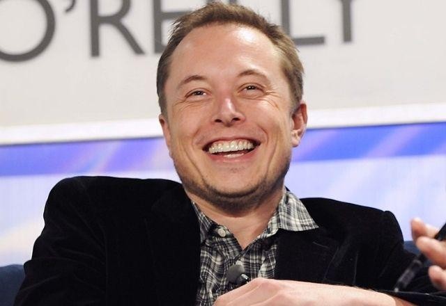 Imagem da noticia Fabio Faria anuncia encontro entre Bolsonaro e Elon Musk em SP