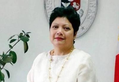 Presidente revoga concessão da comenda à embaixadora das Filipinas Presidente revoga concessão da comenda à embaixadora das Filipinas