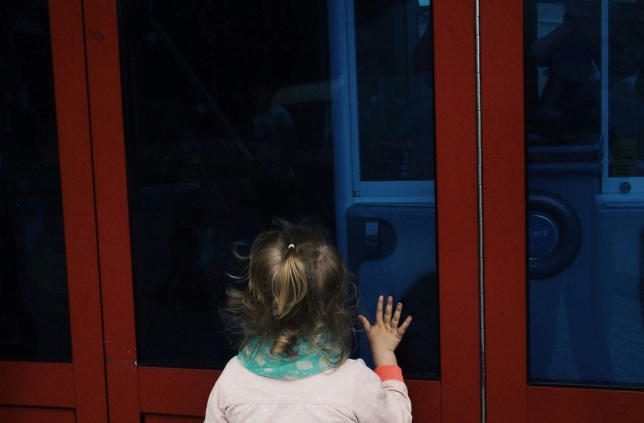 Imagem da noticia Adolescente de 12 anos é apreendido suspeito de abusar de prima de 3 anos em MG