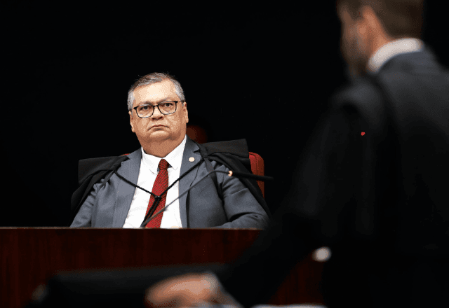 Imagem da noticia STF começa a julgar decisão de Moraes sobre suspensão do X (antigo Twitter): Flávio Dino concorda