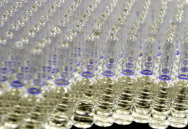 Imagem da noticia Fiocruz entrega 5 milhões de doses nesta 6ª, mas produção aguarda insumos