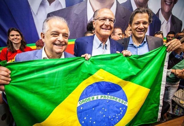 Convenções partidárias oficializam candidatos aos governos estaduais Convenções partidárias oficializam candidatos aos governos estaduais