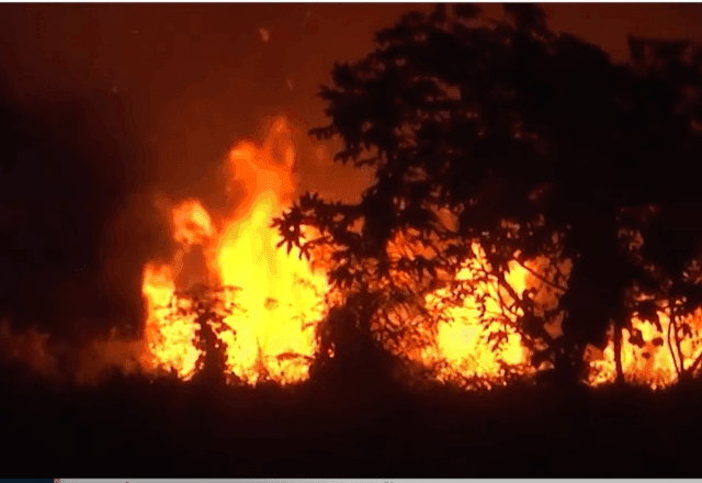 Onda de calor e estiagem provocam novos incêndios no Centro-Oeste Onda de calor e estiagem provocam novos incêndios no Centro-Oeste