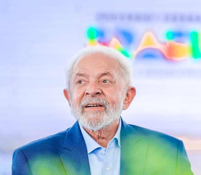 Imagem da noticia Lula diz que “mulher não foi feita para apanhar”, diante de acusações ao filho