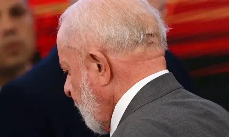 SBT News madrugada: Lula recebe alta após procedimento na cabeça SBT News madrugada: Lula recebe alta após procedimento na cabeça