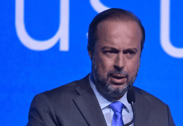 Imagem da noticia Governo decreta sigilo de 100 anos a dados de ministro das Minas e Energia