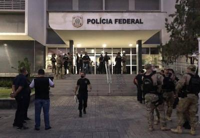 Secretário de Turismo do Ceará é alvo de operação da Polícia Federal Secretário de Turismo do Ceará é alvo de operação da Polícia Federal