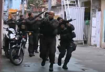 Polícia prende 12 pessoas em operação contra roubo de cargas no RJ Polícia prende 12 pessoas em operação contra roubo de cargas no RJ