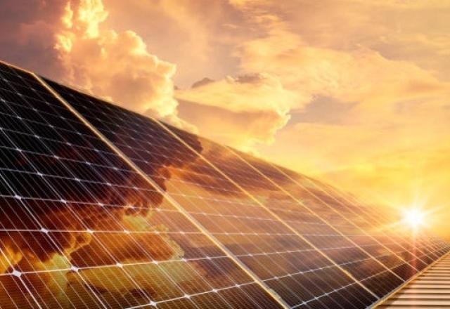 Imagem da noticia Acidente em Recife reacende debate sobre uso de placas solares. Quais são as regras?