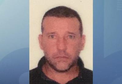 Policial civil é morto com a própria arma em praça de Caieiras (SP)  Policial civil é morto com a própria arma em praça de Caieiras (SP)