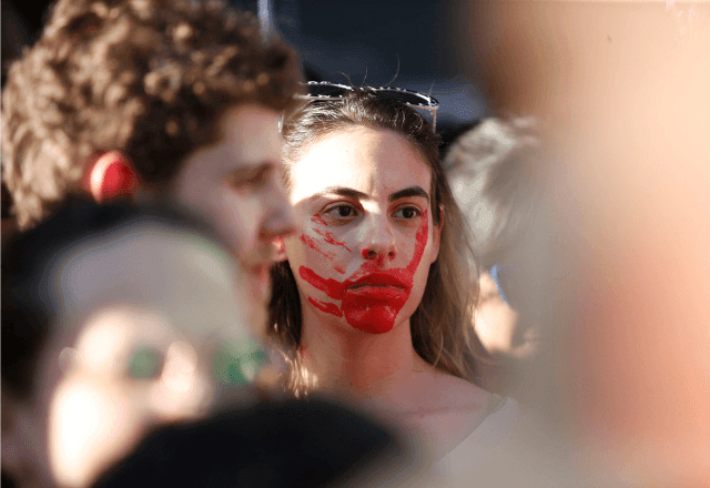 Imagem da noticia Parecer da OAB diz que PL do aborto é inconstitucional e defende que, se aprovado, seja submetido ao STF