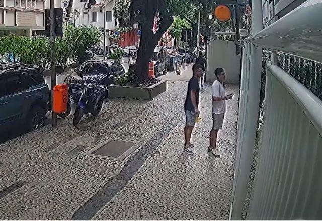 Criminosos invadem apartamento no Rio e roubam joias avaliadas em R$ 600 mil Criminosos invadem apartamento no Rio e roubam joias avaliadas em R$ 600 mil