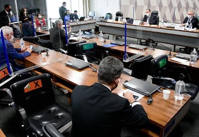Imagem da noticia AO VIVO: CPI da Covid ouve Danilo Trento da Primarcial Holding e Participações