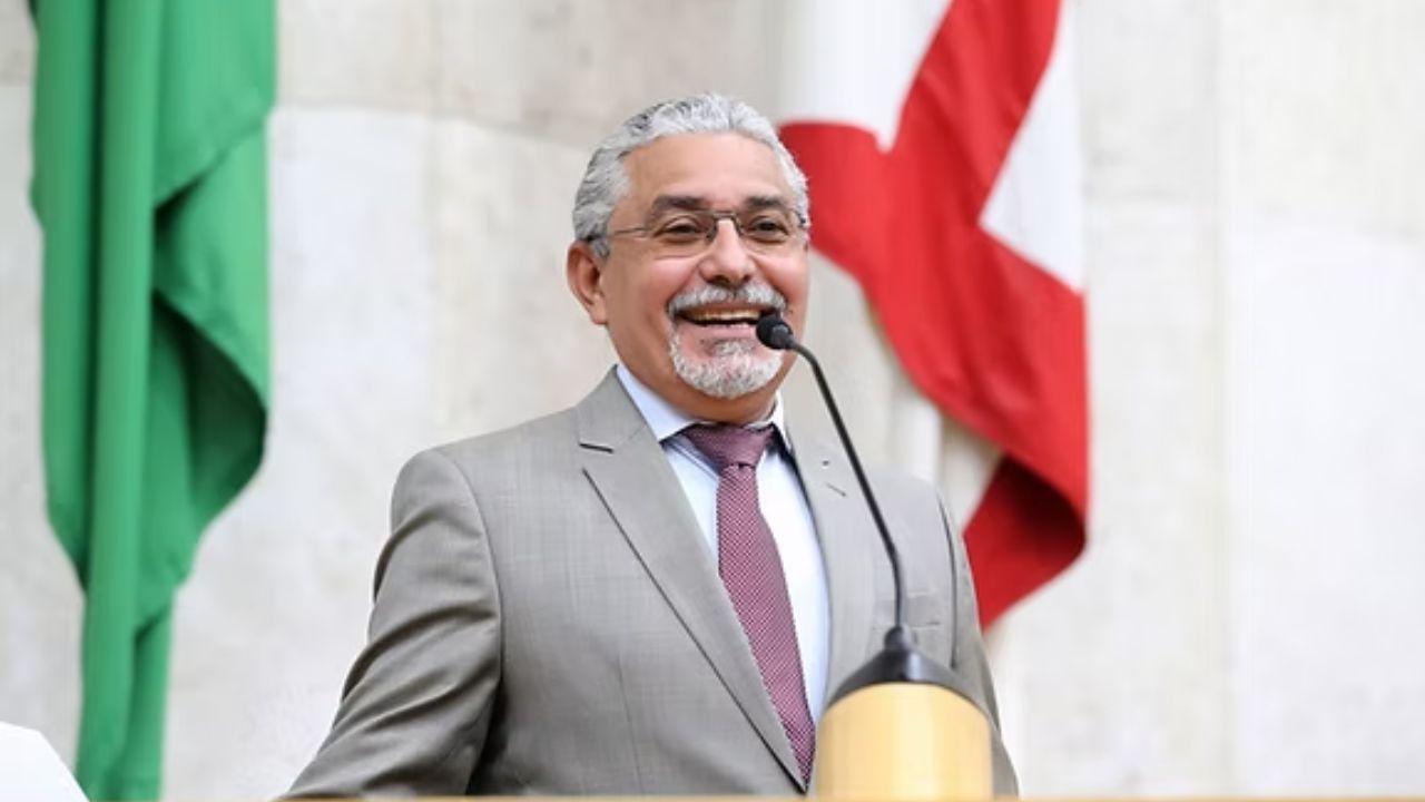 Vereador do PT é preso suspeito de lavar dinheiro para o PCC Vereador do PT é preso suspeito de lavar dinheiro para o PCC