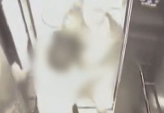 Imagem da noticia SP: Morador denuncia vizinho após ser agredido em elevador